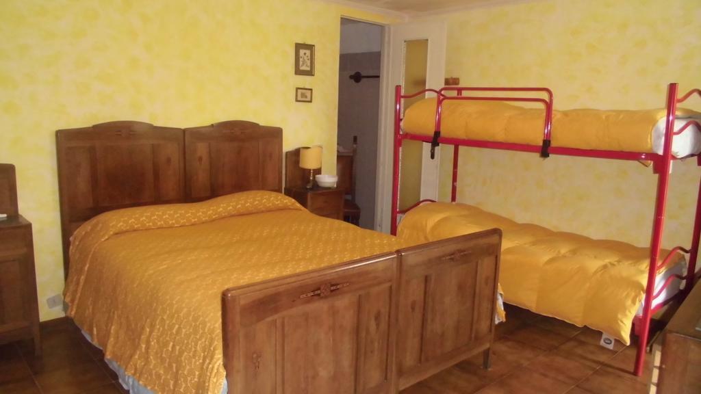 Agriturismo Fiorendo Pinerolo Esterno foto